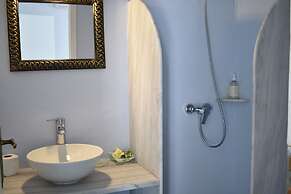 Andriani's Guest House