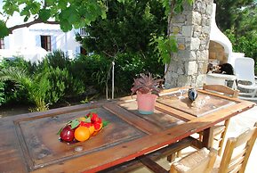 Andriani's Guest House