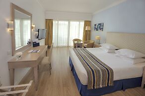 Olympic Lagoon Resort - Paphos