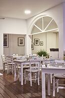 Grecian Park Hotel