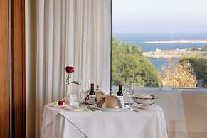 Grecian Park Hotel