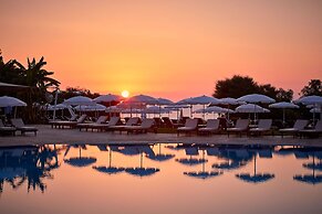 Grecian Park Hotel