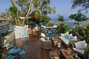Grecian Park Hotel