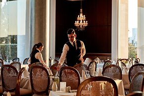 Grecian Park Hotel