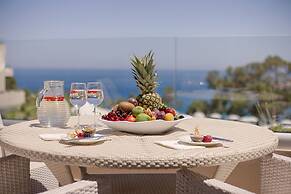 Grecian Park Hotel
