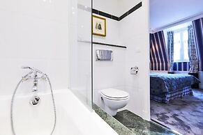 Golden Tulip Washington Opéra