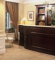 Golden Tulip Washington Opéra