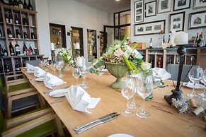 Vienna House by Wyndham Remarque Osnabrück