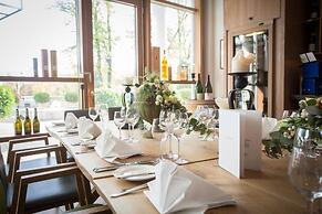 Vienna House by Wyndham Remarque Osnabrück