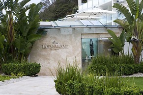 Paihia Beach Resort & Spa Hotel