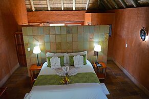 Misty Hills Country Hotel