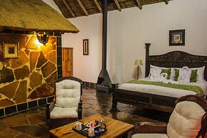 Misty Hills Country Hotel