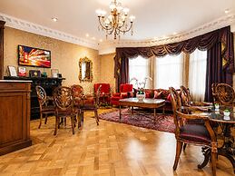Ashburn Hotel