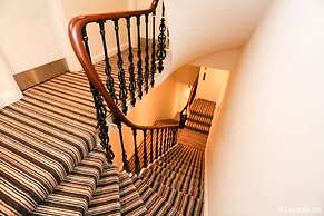 The Villa Kensington