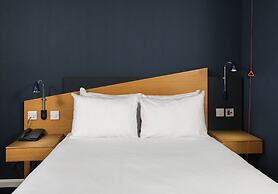 Holiday Inn Express Birmingham - Oldbury by IHG