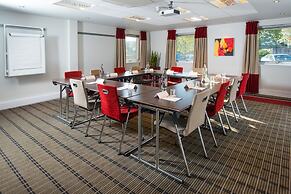 Holiday Inn Express Birmingham - Oldbury by IHG
