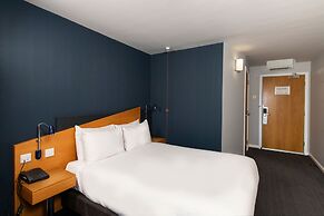 Holiday Inn Express Birmingham - Oldbury by IHG