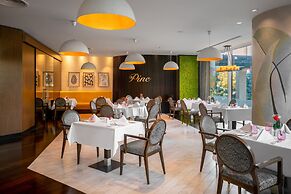 Crowne Plaza Bucharest by IHG