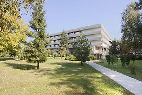 Crowne Plaza Bucharest by IHG