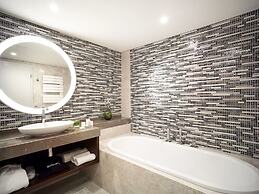 Crowne Plaza Bucharest by IHG