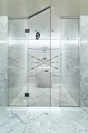 Crowne Plaza Bucharest by IHG