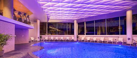 Crowne Plaza Bucharest by IHG