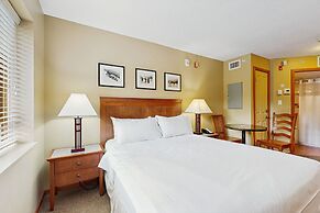Whistler Cascade Lodge