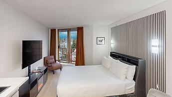 Whistler Cascade Lodge