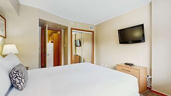 Whistler Cascade Lodge