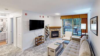 Whistler Cascade Lodge