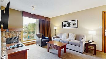 Whistler Cascade Lodge