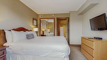 Whistler Cascade Lodge