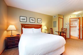 Whistler Cascade Lodge