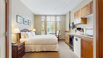 Whistler Cascade Lodge