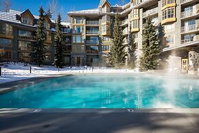Whistler Cascade Lodge