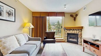 Whistler Cascade Lodge