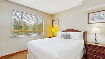 Whistler Cascade Lodge
