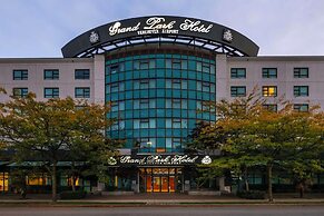 Grand Park Hotel Vancouver Airport, Ascend Hotel Collection
