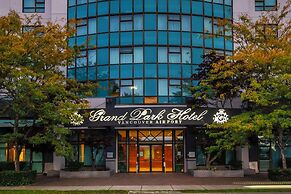 Grand Park Hotel Vancouver Airport, Ascend Hotel Collection