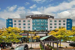 Grand Park Hotel Vancouver Airport, Ascend Hotel Collection