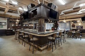 Best Western High Road Inn