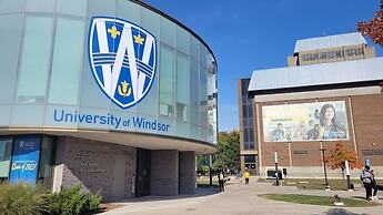 Travelodge by Wyndham Windsor