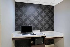 La Quinta Inn & Suites by Wyndham Knoxville North I-75