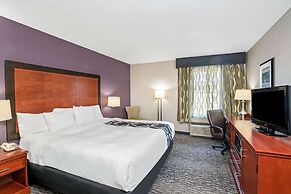 La Quinta Inn & Suites by Wyndham Knoxville North I-75