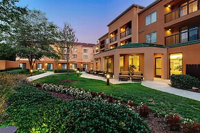 Courtyard by Marriott Richmond Airport