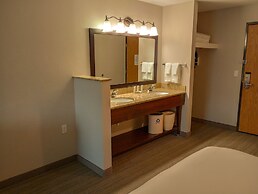 Country Inn & Suites by Radisson, Portland International Airport, OR