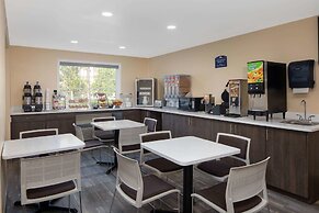 Microtel Inn & Suites by Wyndham Columbia/Fort Jackson N