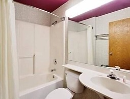 Microtel Inn & Suites by Wyndham Madison East