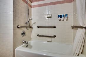 Drury Inn & Suites Evansville East