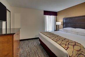 Drury Inn & Suites Evansville East